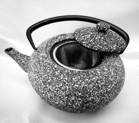 CZAJNICZEK ŻELIWNY ZAPARZACZ 1.3L KiNGHOFF KH-3330 CZAJNICZEK ŻELIWNY ZAPARZACZ 1.3L KiNGHOFF KH-3330