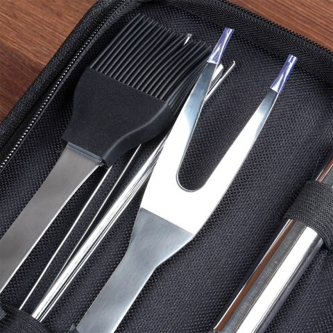 Zestaw przyborów do grilla stalowy z etui 10 ele. VILDE 489298
