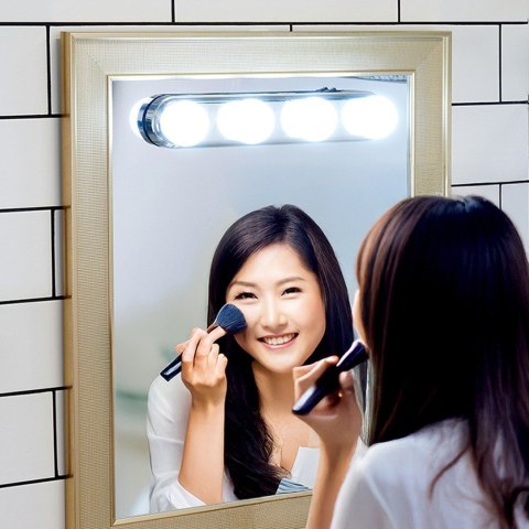 Lampki na lustro 4 LED na przyssawki 30.5cm VILDE 568102