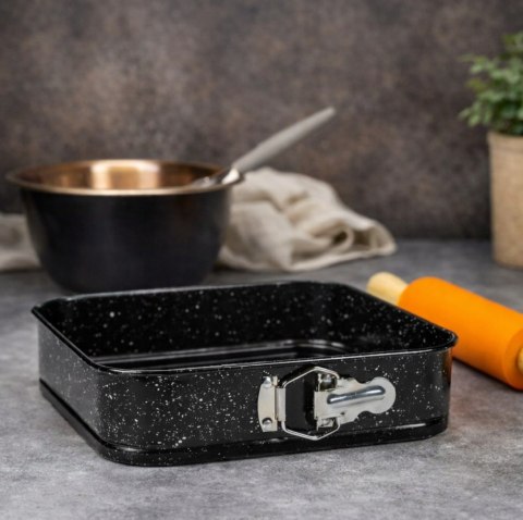 Forma do pieczenia tortownica otwierana blacha czarna 24x24CM BRUNBESTE BB-7717