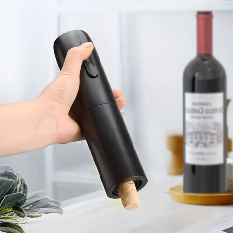 Elektryczny korkociąg do wina otwieracz do butelek USB typ C MAESTRO MR-1622