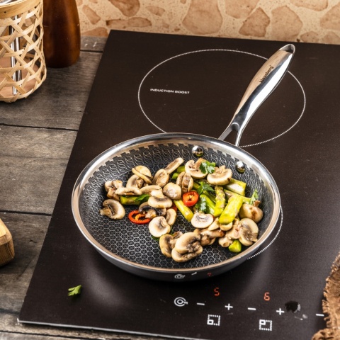 Patelnia stalowa z powłoką non-stick honeycomb, 24 cm, PFOA-Free KLAUSBERG KB-9022