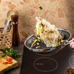 Patelnia stalowa z powłoką non-stick honeycomb, 28 cm, PFOA-Free KLAUSBERG KB-9023