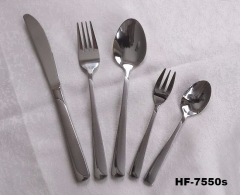SZTUĆCE OBIADOWE 84 ELE. HOFFNER 18/10 SATYNA HF-7550s-84 SZTUĆCE OBIADOWE 84 ELE. HOFFNER 18/10 SATYNA HF-7550s-84