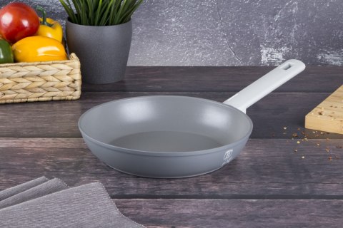 PATELNIA Z POW. TYTANOWĄ 28cm BERLINGER HAUS ASPEN BH-7064 PATELNIA Z POW. TYTANOWĄ 28cm BERLINGER HAUS ASPEN BH-7064