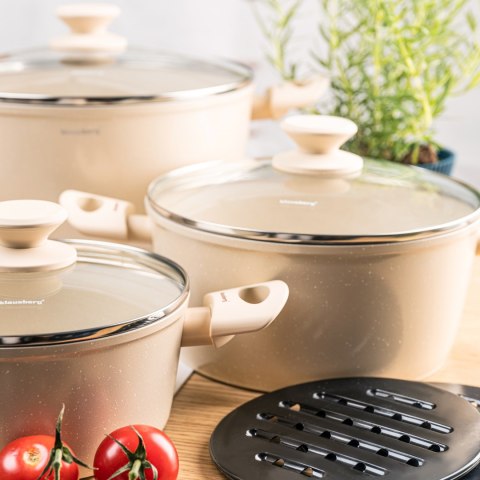 KOMPLET GARNKÓW Z MARMURKOWĄ POWŁOKĄ NIEPRZYWIERAJĄCĄ 12-ELE KLAUSBERG KB-7884