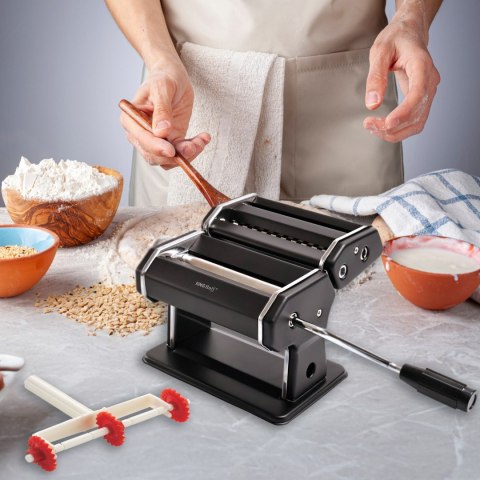 MASZYNKA 2 W 1 DO CIASTA I MAKARONU CZARNA KINGHOFF KH-1927