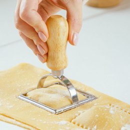 WYKRAWACZ DO MAKARONU PIEROGÓW RAVIOLI TERRESTRIAL 7X7 CM NAVA 10-111-114