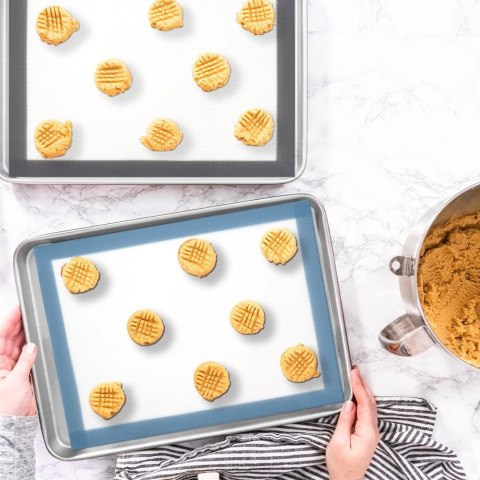 Mata do pieczenia stolnica silikonowa gruba kuchenna 40x30cm LA CUCINA 259160