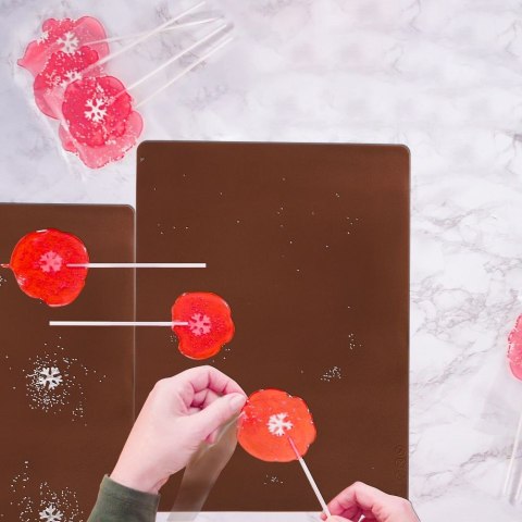 Stolnica do ciasta silikonowa mata kuchenna gruba brązowa 50x40cm SILLINIE ORION 750368