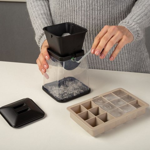 Kruszarka do lodu ręczna do kruszenia MISTY 19,5 cm NAVA 10-111-092