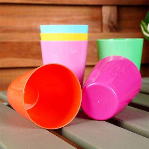 Kubki plastikowe wielorazowe 280 ml zestaw kubków mix kolorów 6 sztuk EXCELLENT HOUSEWARE 139637