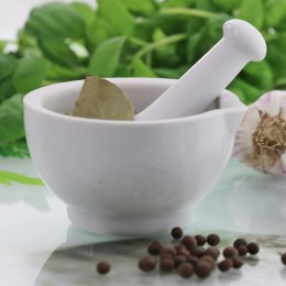 Moździerz kuchenny do przypraw leków ucierania ziół ceramiczny biały HIT 131009