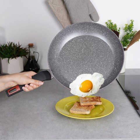 Patelnia granitowa nieprzywierająca indukcja NON-STICK TAURUS 30 cm NAVA 10-144-054