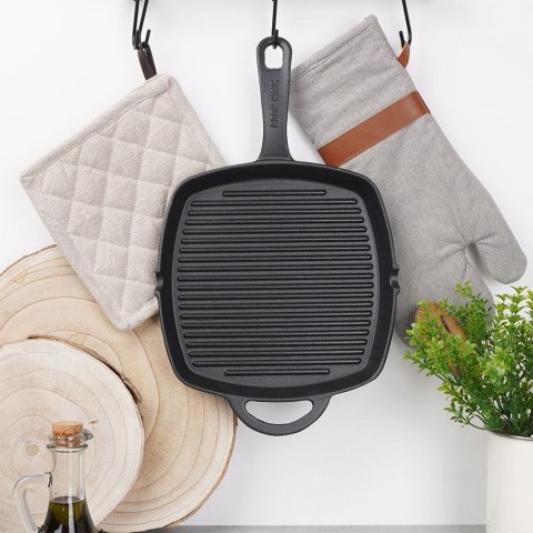 Patelnia grillowa do grillowania żeliwna kwadratowa GRILL 25x25 cm HIT 110573