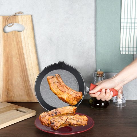 Patelnia żeliwna z nakładką silikonową na indukcję ciężka CAST LINE 20 cm VILDE 199034