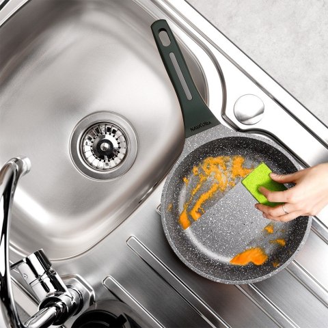 Patelnia granitowa nieprzywierająca indukcja NON-STICK OLEA 20 cm NAVA 10-302-200