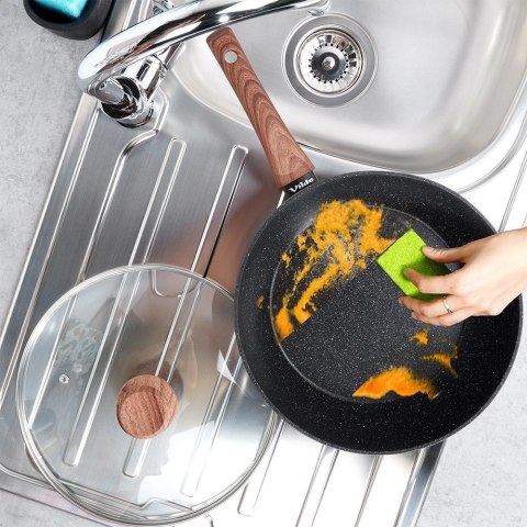 Patelnia granitowa nieprzywierająca indukcja NON-STICK z pokrywką BLACK&WOOD 28 cm 3.5L VILDE 199065