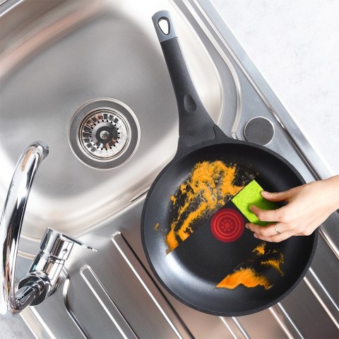 Patelnia nieprzywierająca ze wskaźnikiem nagrzania GALI 24 cm ORION 113213