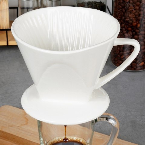 Lejek do filtrowania kawy zaparzacz porcelanowy biały VILDE 120437