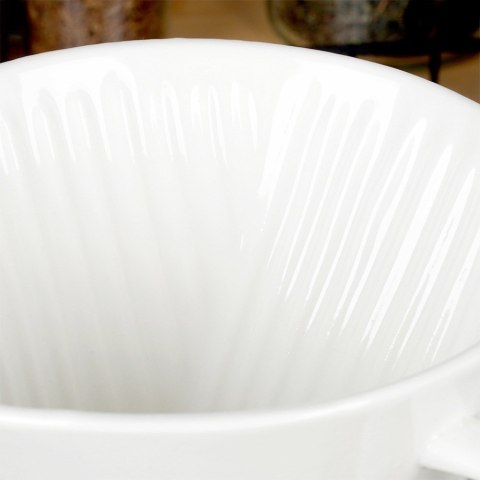 Lejek do filtrowania kawy zaparzacz porcelanowy biały VILDE 120437