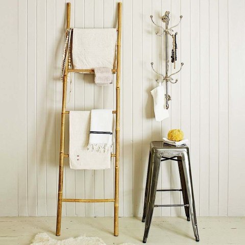 Wieszak stojak na ręczniki łazienkowe stojący uchwyt bambusowy 190cm VILDE 569005