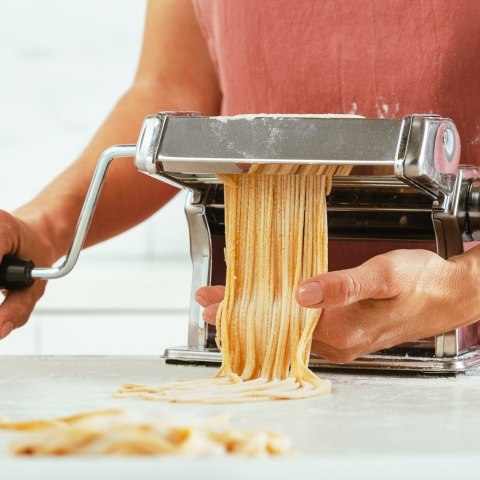 Maszynka ręczna do robienia makaronu wałkowania ciasta na pierogi ACER NAVA 10-234-011