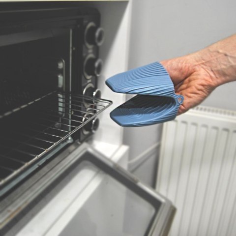 Łapka kuchenna silikonowa niebieska mini rękawica EXCELLENT HOUSEWARE 152109-N