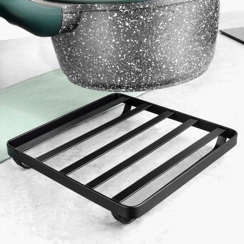 Podstawka pod gorący garnek garnki podkładka metalowa czarna MISTY 18x18cm NAVA 10-186-034