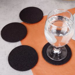 Podstawki podkładki pod kubek kubki czarne 10cm 4 sztuki EXCELLENT HOUSEWARE 139240-C