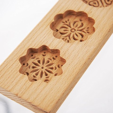 Forma do ciastek drewniana 31x7 cm ORION 127411