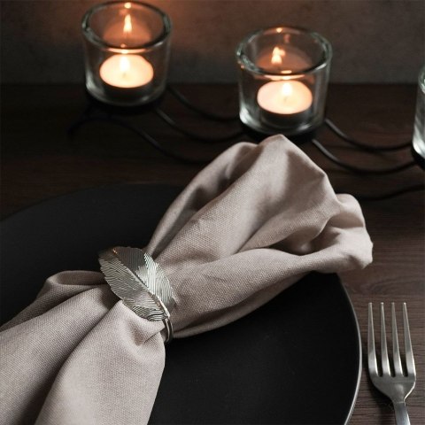 Obrączki pierścienie na serwetki metalowe srebrne liście 4.5cm 4 sztuki VILDE 139082