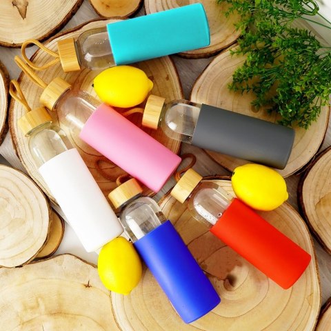 Butelka szklana na wodę soki z silikonowym pokrowcem niebieska 500 ml EXCELLENT HOUSEWARE 124502-N
